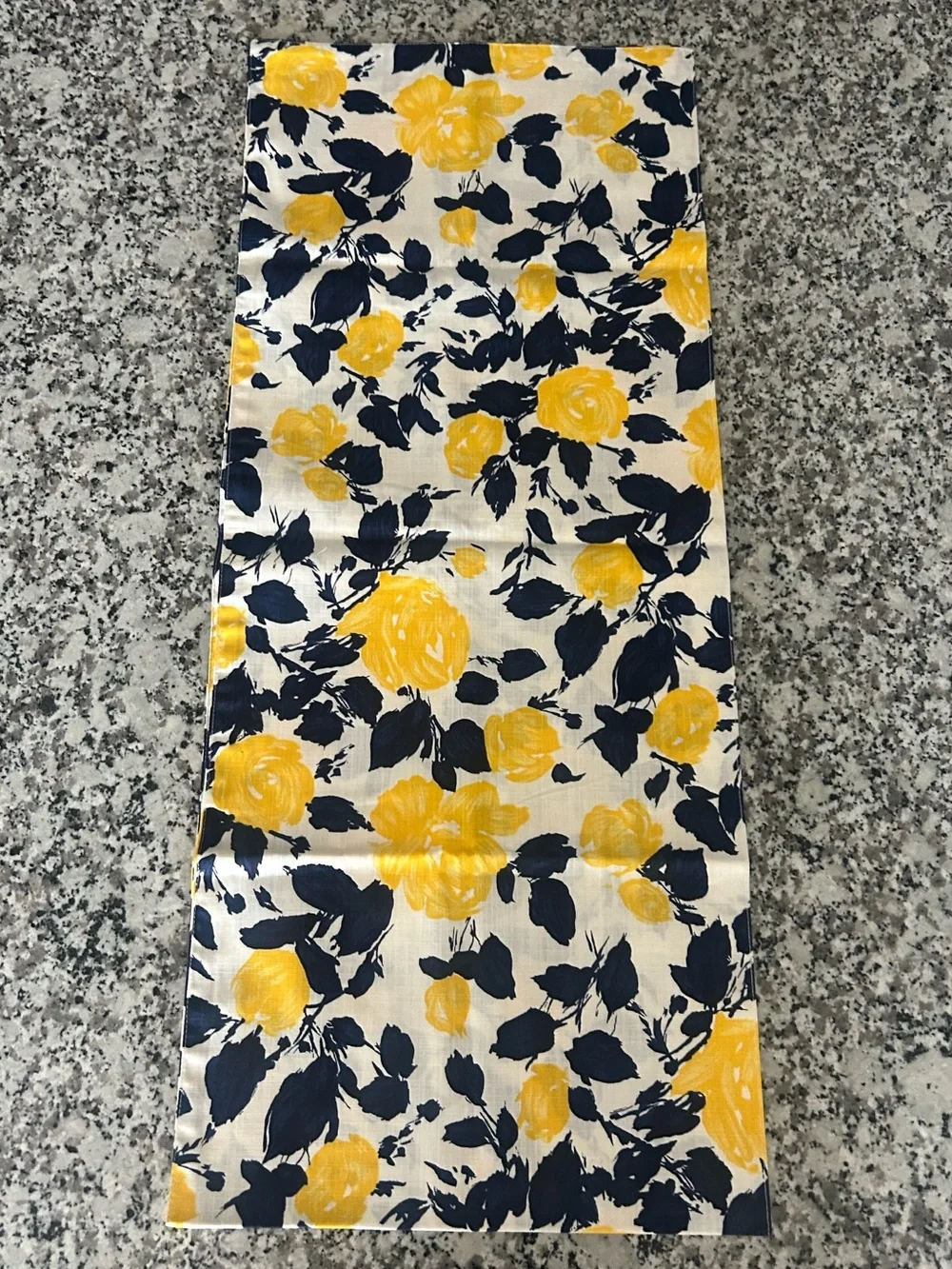 Kate Spade Garden Rose Table Cloth